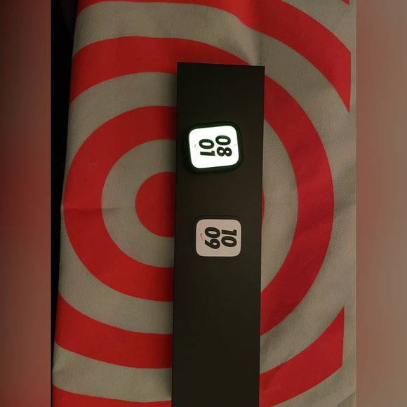 Nike edition Apple Watch series 7. - Picture 4 of 5